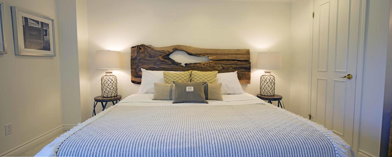 Queen Regent Bed & Breakfast ナイアガラオンザレイク エクステリア 写真